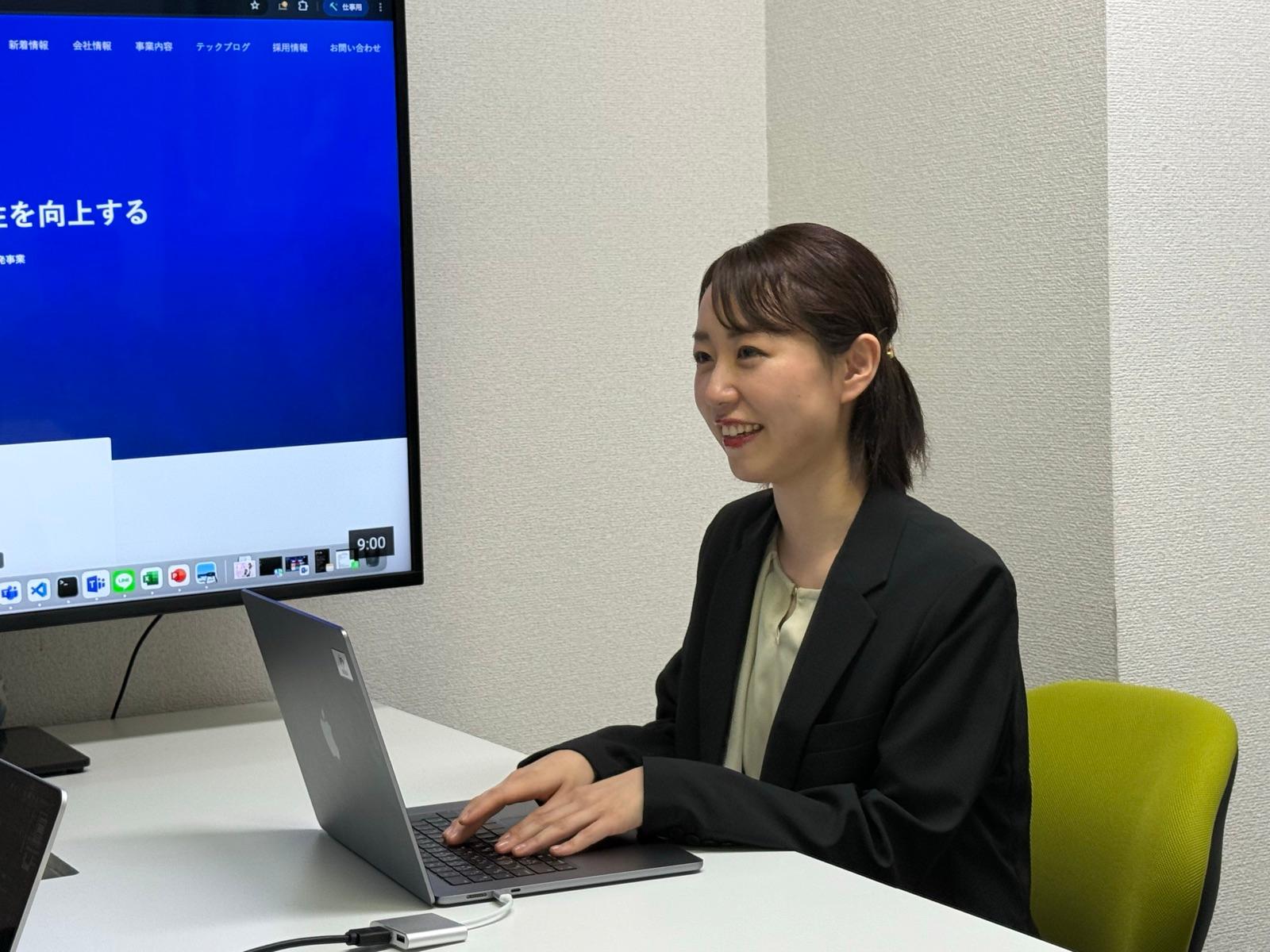 メンバーの成果物をレビューする